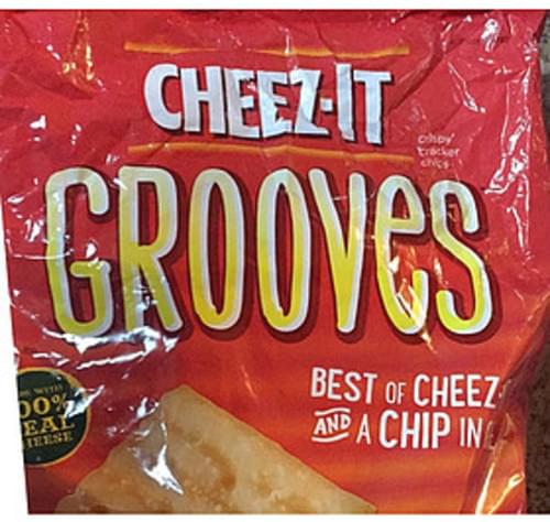 Cheez-It Sharp White Cheddar Grooves Crispy Cracker Chips - 29 g ...